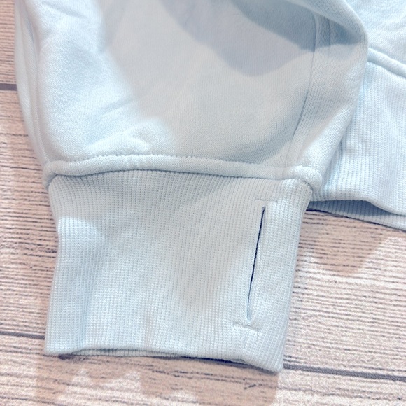 🍋Women’s Lululemon Scuba Oversized Funnel Neck Shirt size M/L🍋 - Picture 6 of 16